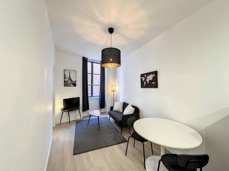 Appartamento Cosy Appt, Centre De Lyon Bellievre 1 Esterno foto